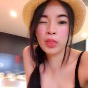 Vượt gần 10.000 cây số để sửa lại chiếc mũi bị lệch, đây là cái kết cho cô Việt Kiều Úc này.